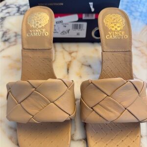 NEW in box, Vince Camuto Brelanie Sandal size 7m